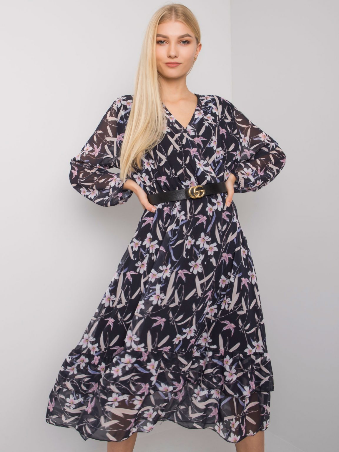 Granatowa sukienka midi z falbaną Mayra Granatowa sukienka midi z falbaną Mayra