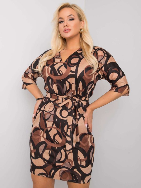 Beżowo-brązowa sukienka plus size we wzory Jenny