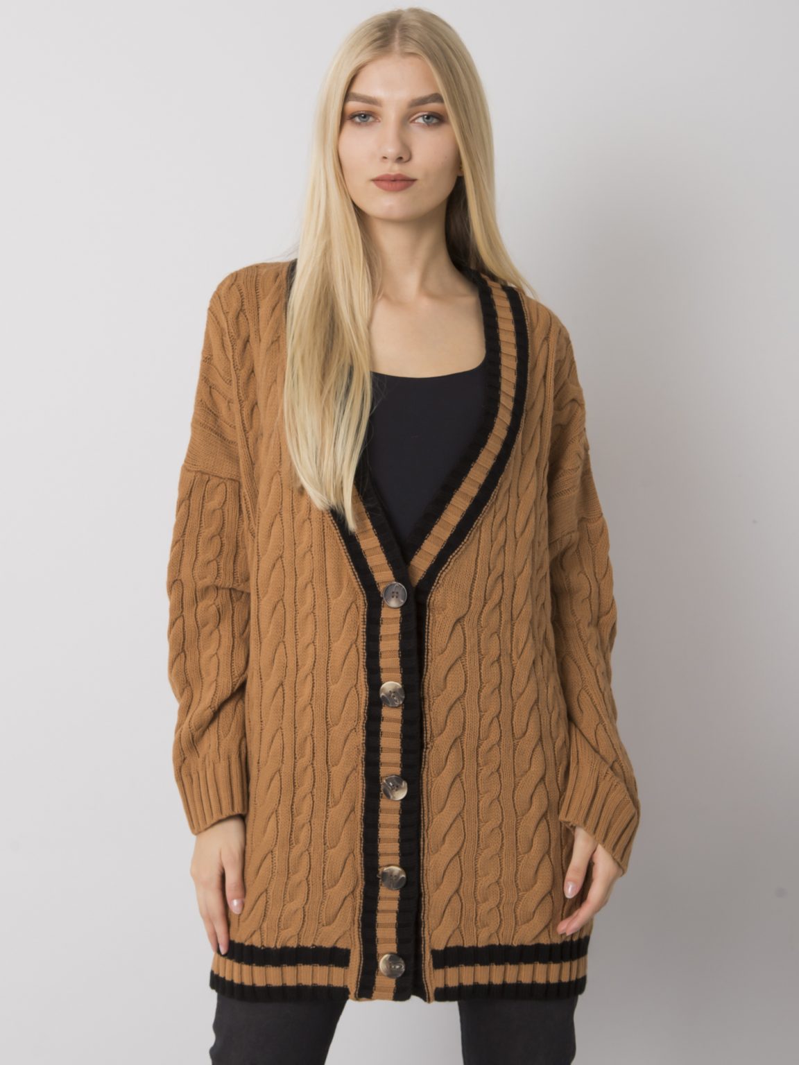 Camelowy sweter rozpinany w warkocze Farmington