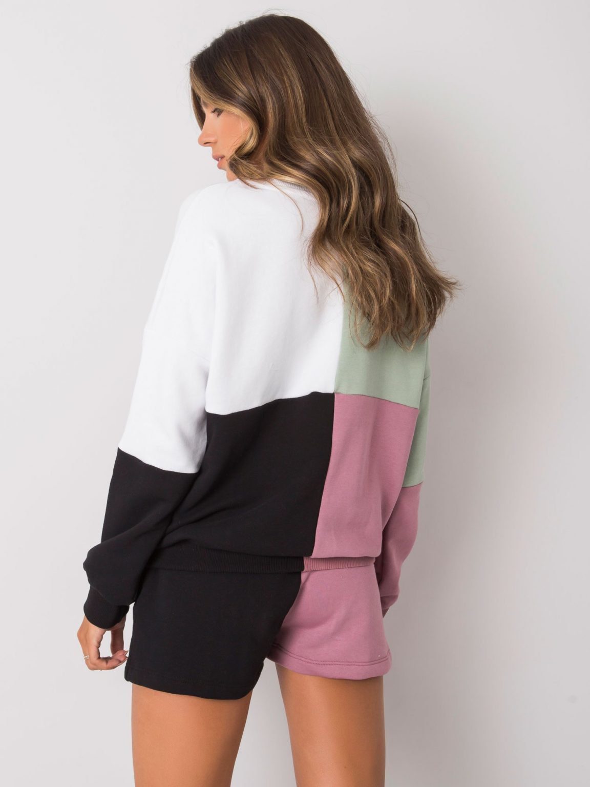 Brudnoróżowo-pistacjowy komplet casualowy Amaris RUE PARIS