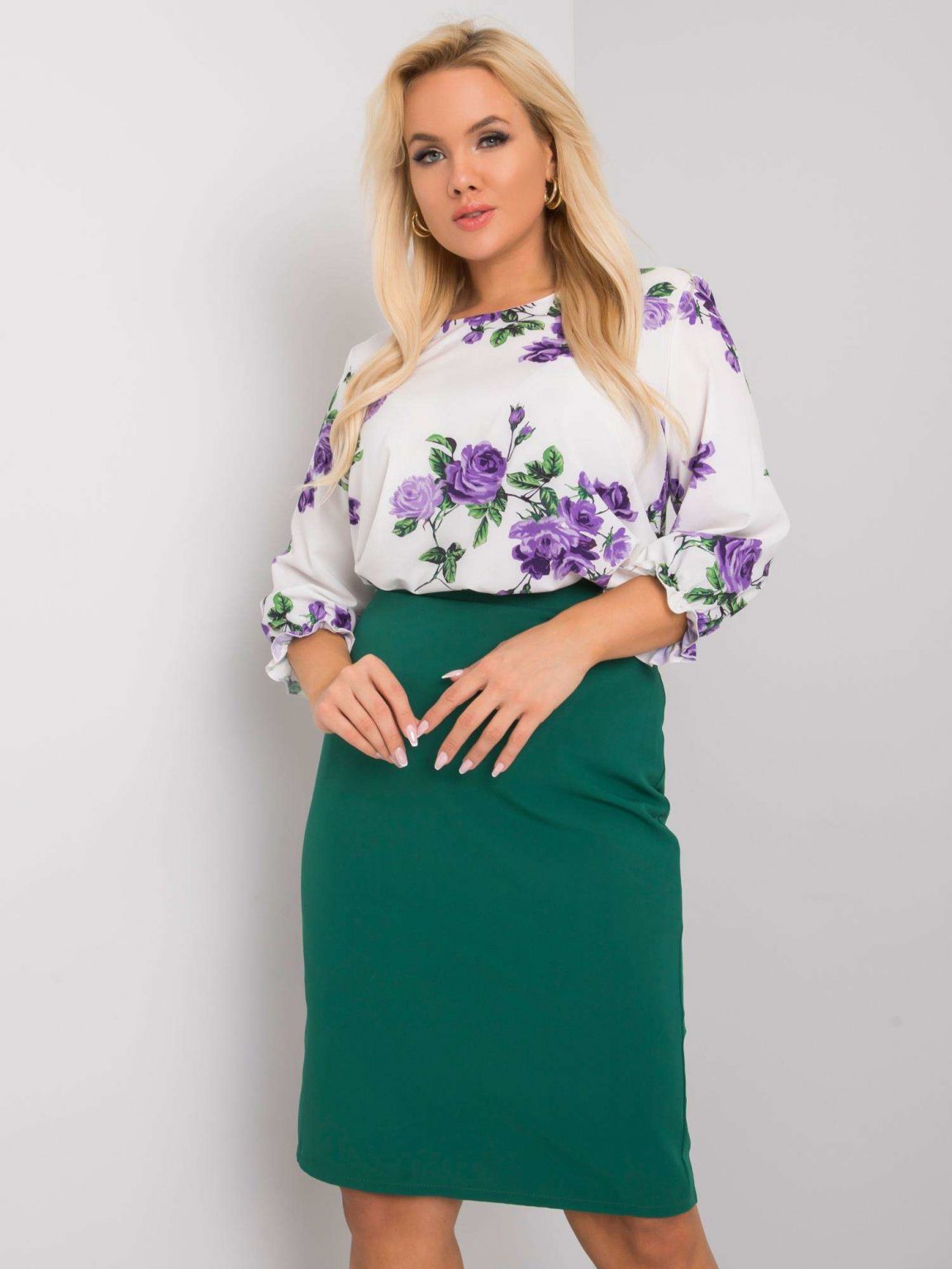 Ciemnozielona ołówkowa spódnica plus size Delly