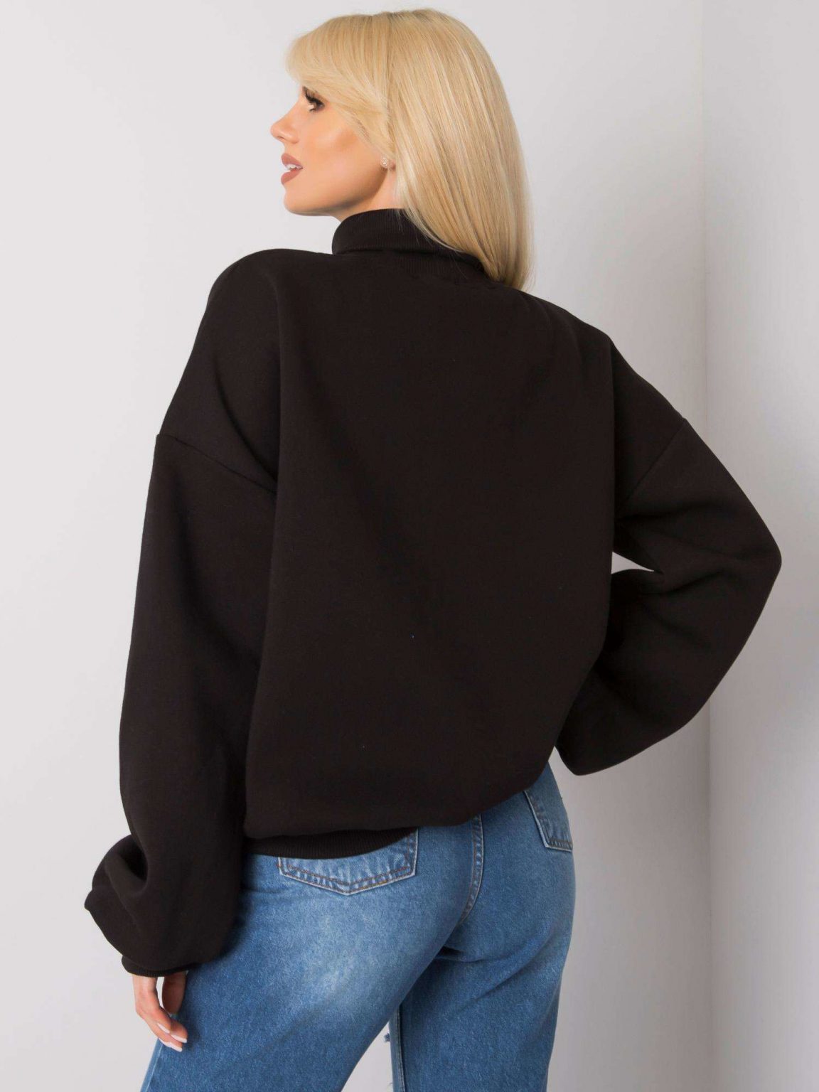 Czarna ocieplana bluza oversize Kelly