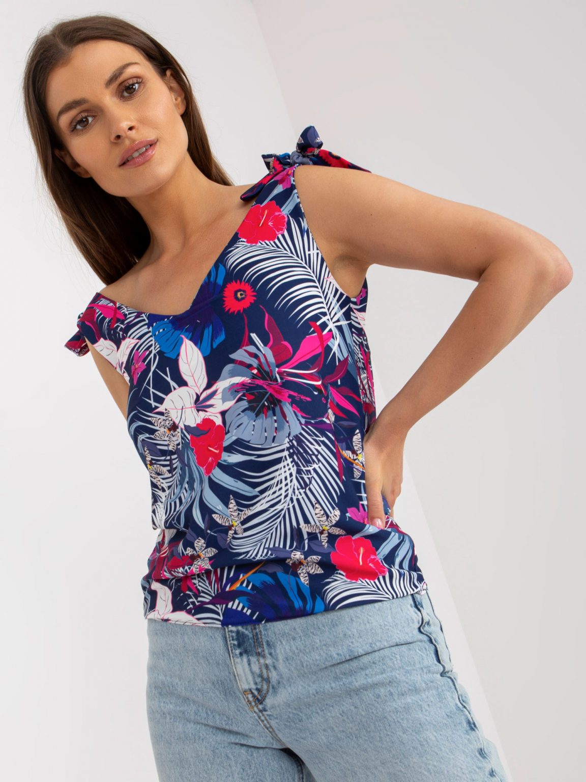 Granatowy top damski w letnie printy RUE PARIS