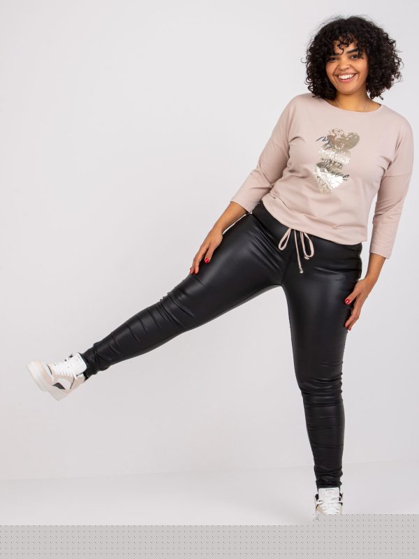 Jasnobeżowa bluzka plus size z printem Sammy