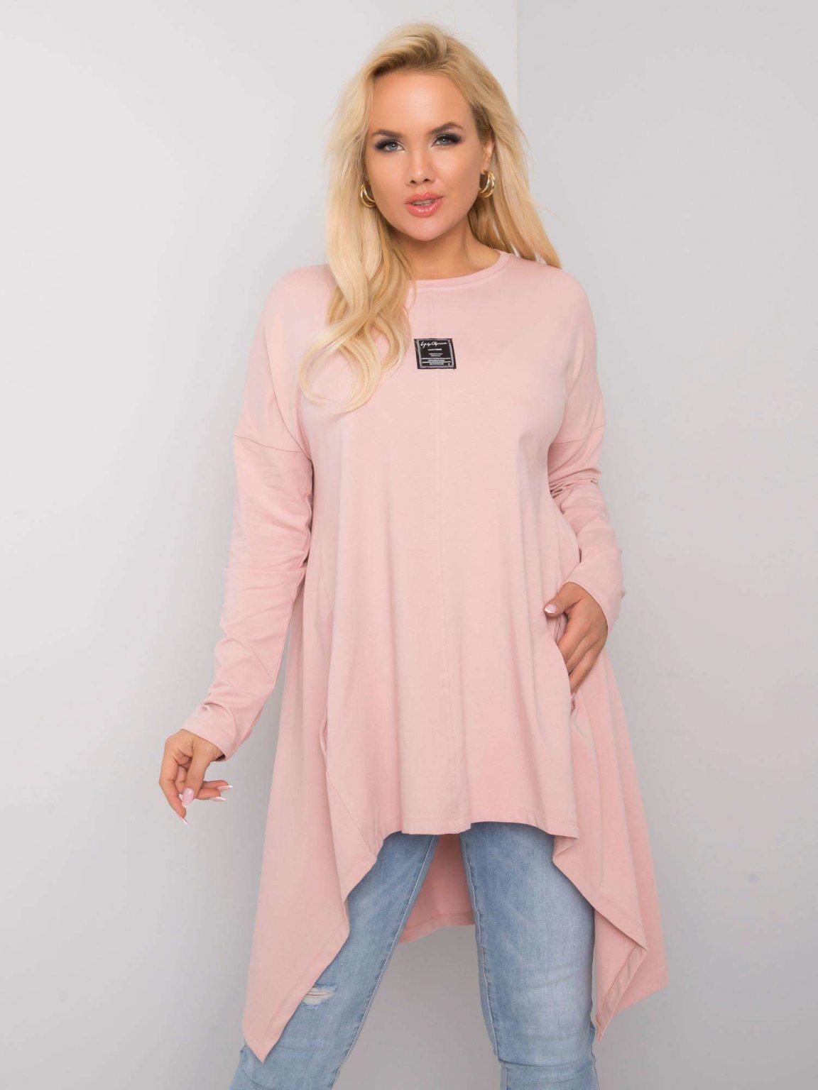 Brudnoróżowa tunika plus size z kieszeniami Lara