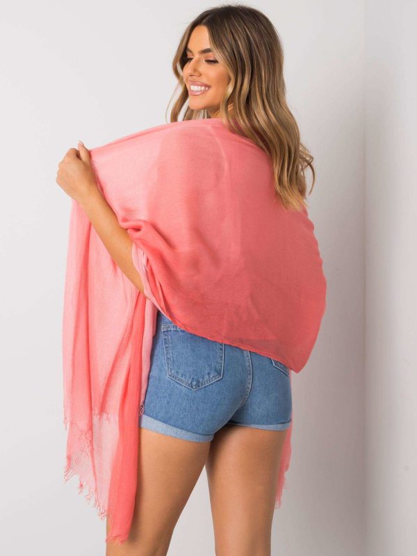 Różowa chusta bawełniana