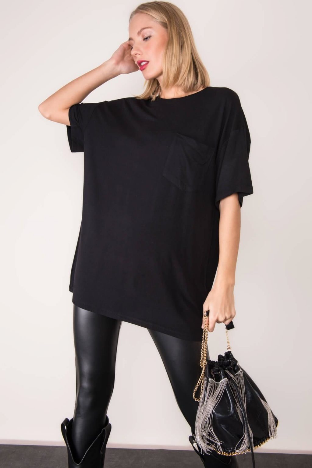 Czarny t-shirt oversize BSL