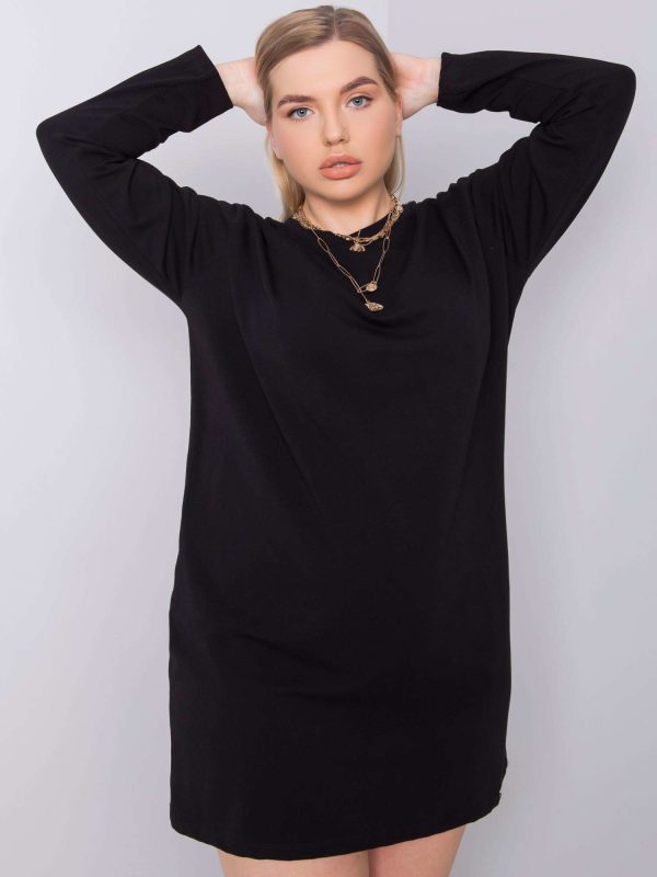 Czarna sukienka plus size Giselle