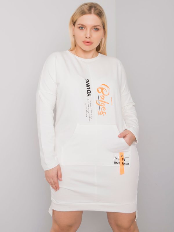 Ecru sukienka dresowa plus size Akira