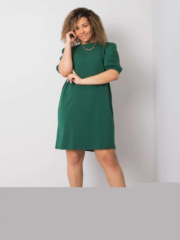 Ciemnozielona prosta sukienka plus size Jasmine