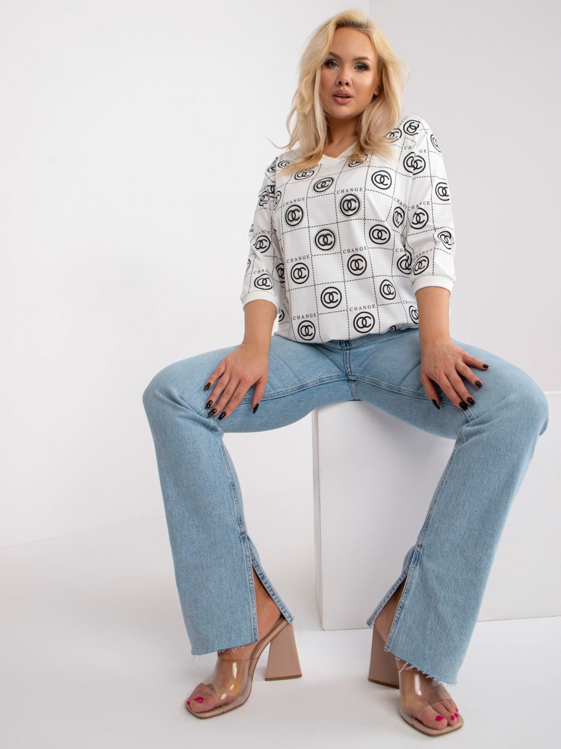 Biała bawełniana bluzka plus size do pracy