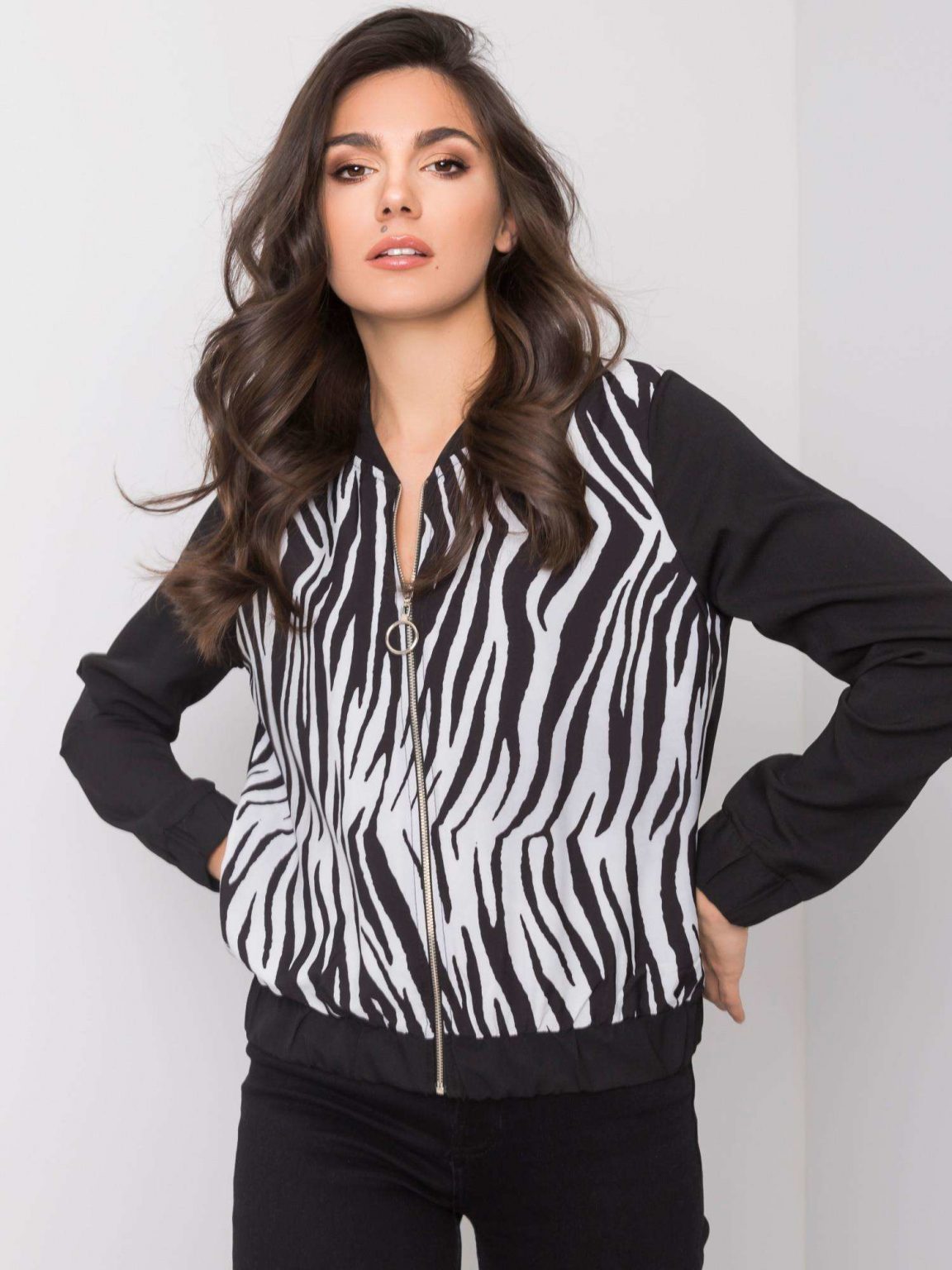 Czarno-biała bluza Cashmere RUE PARIS