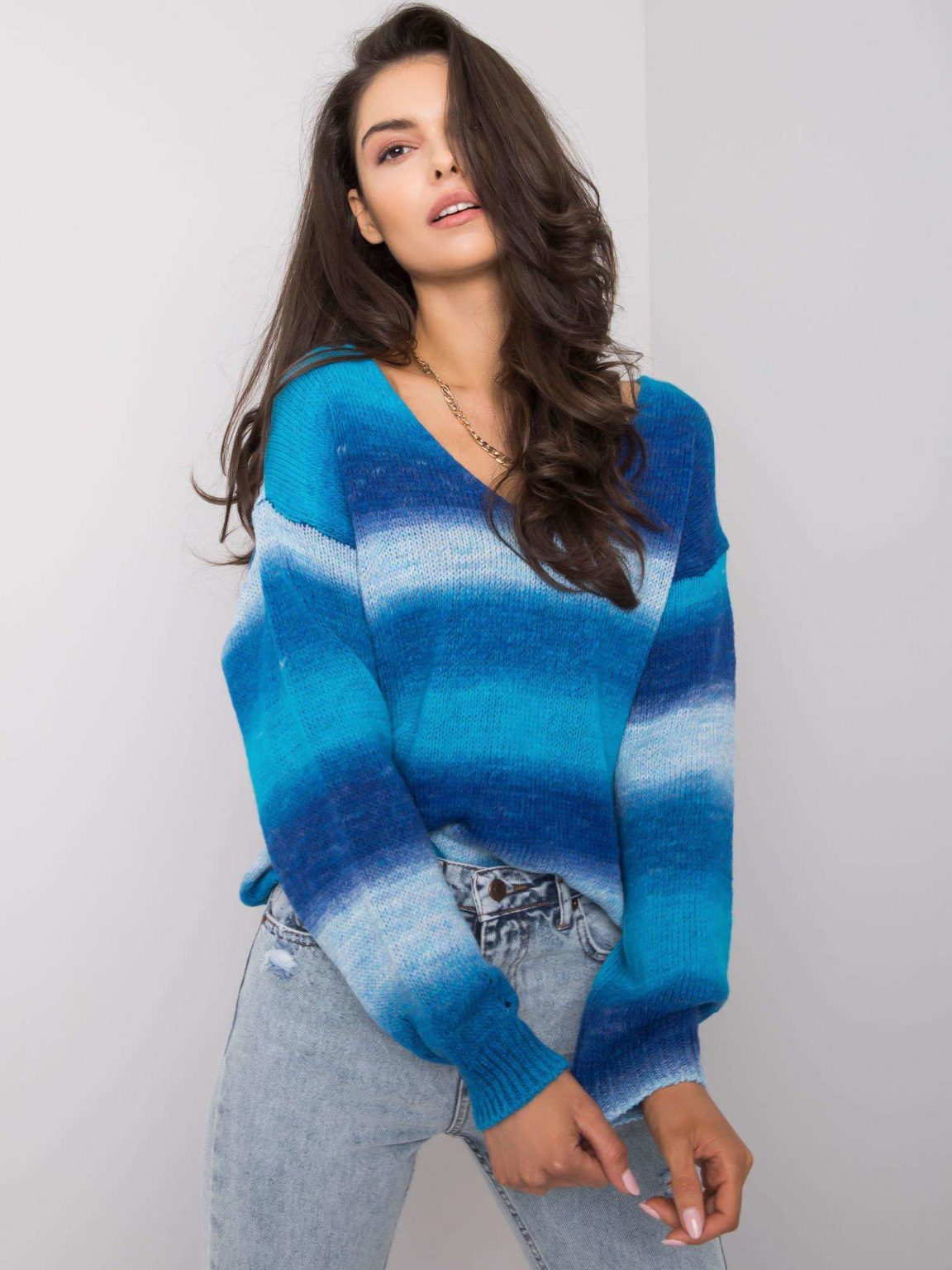 Niebieski sweter ombre Marissa OCH BELLA