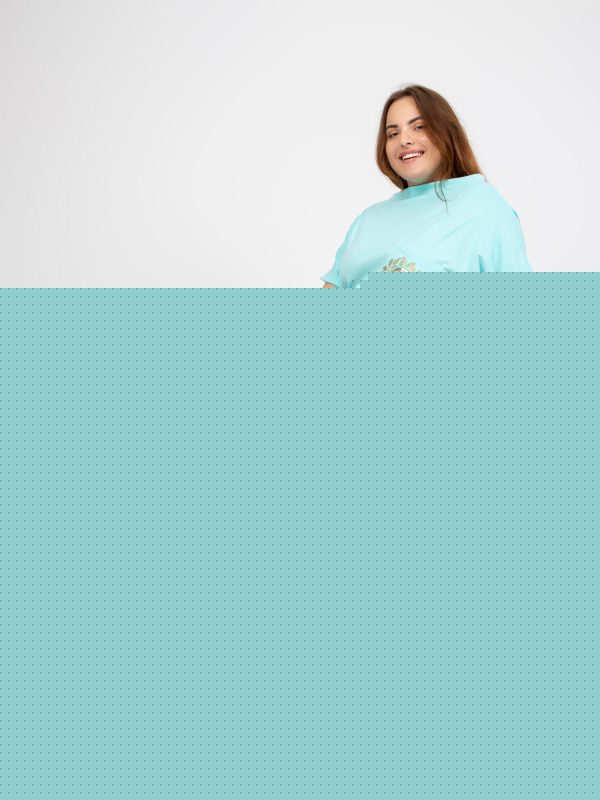 Miętowa bluzka plus size z krótkim rękawem