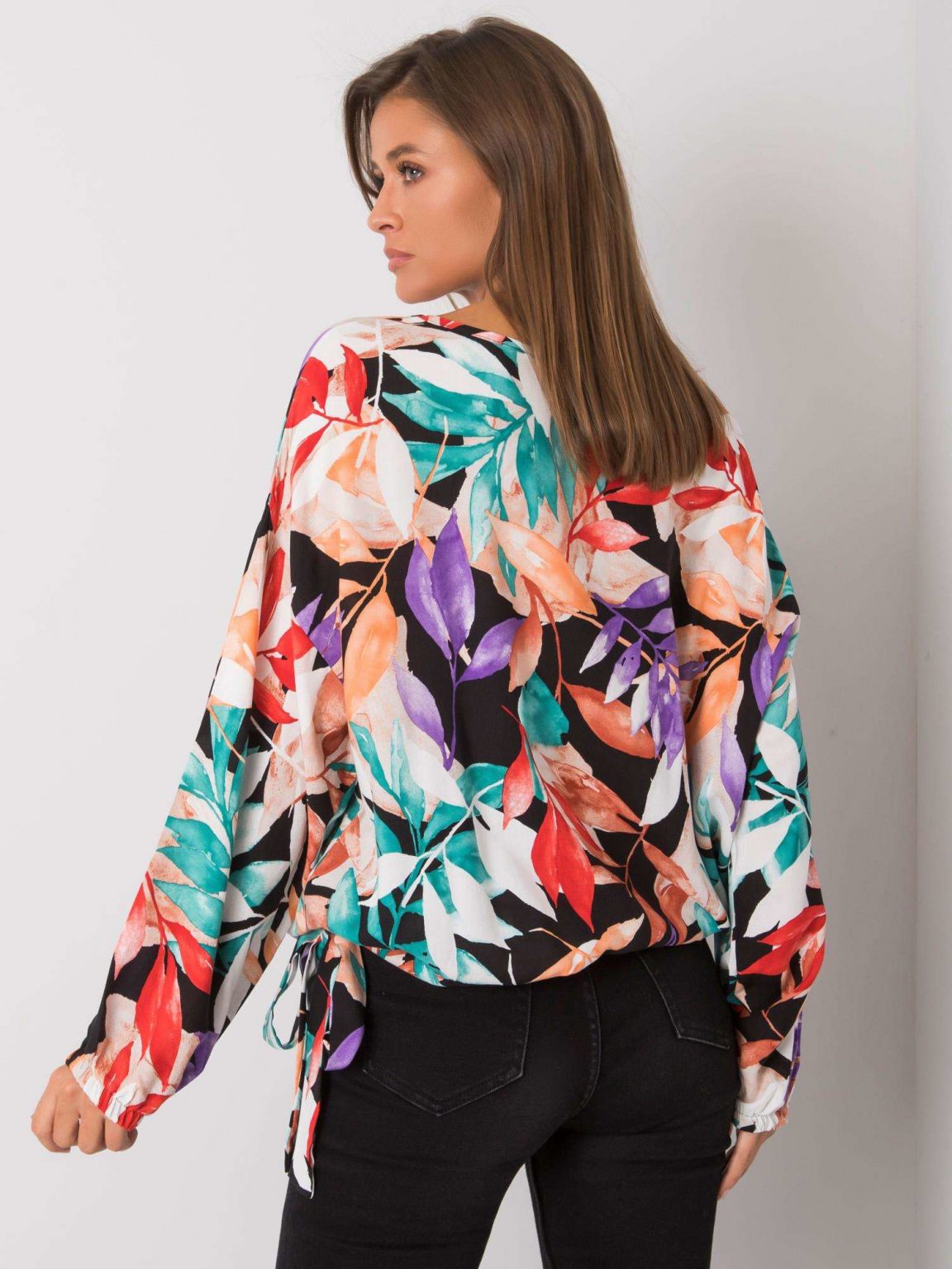 Czarna bluzka oversize we wzory Annemarie