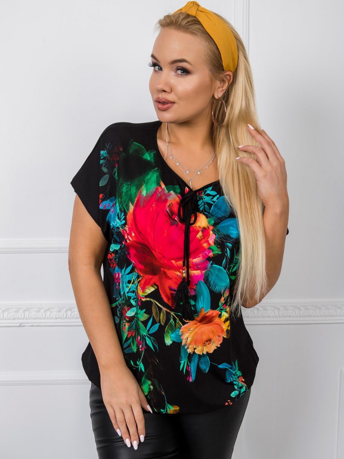 Czarna bluzka plus size Anna