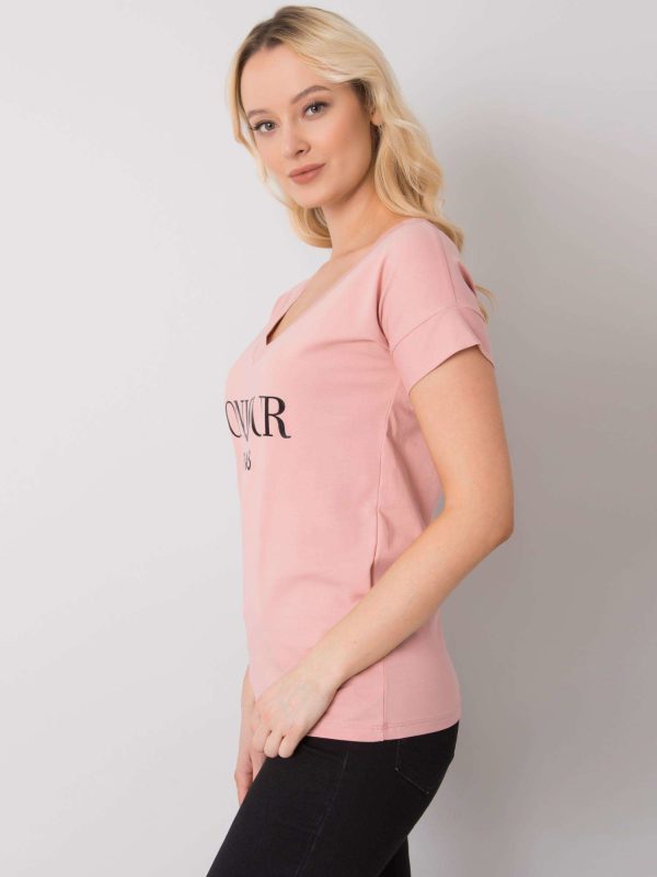 Jasnoróżowy t-shirt z napisem Emille