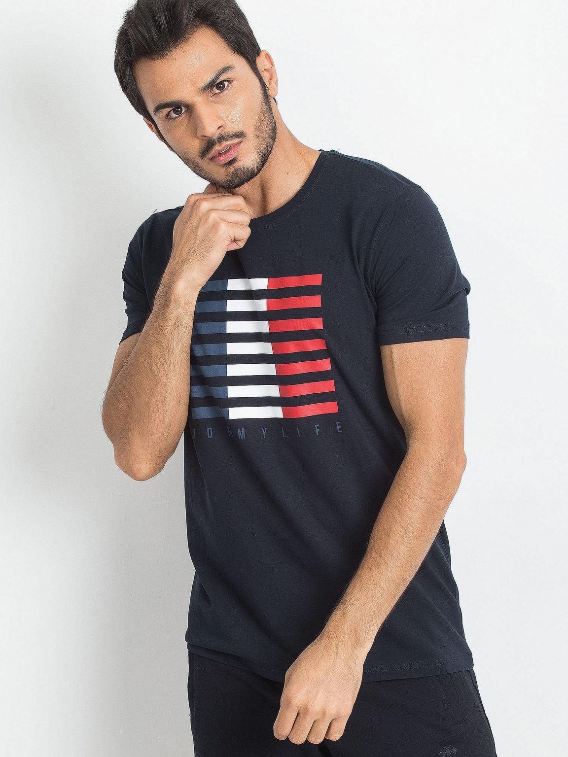 TOMMY LIFE Granatowy t-shirt męski z nadrukiem