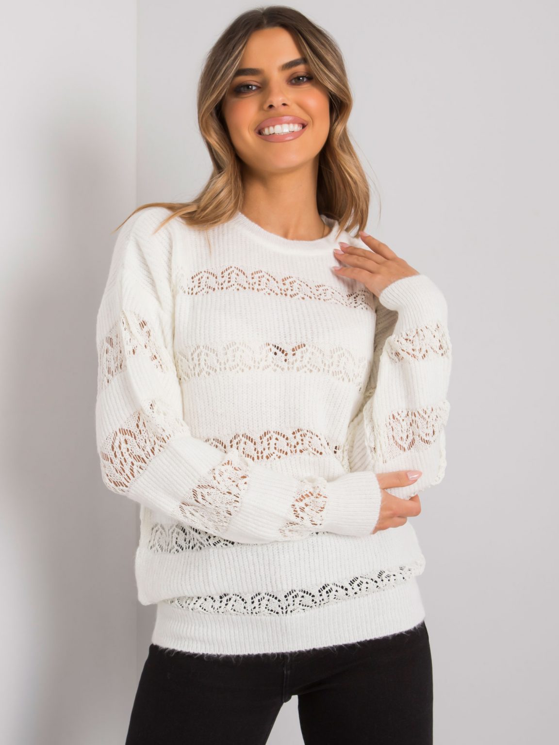 Ecru sweter ażurowy Rossendale RUE PARIS