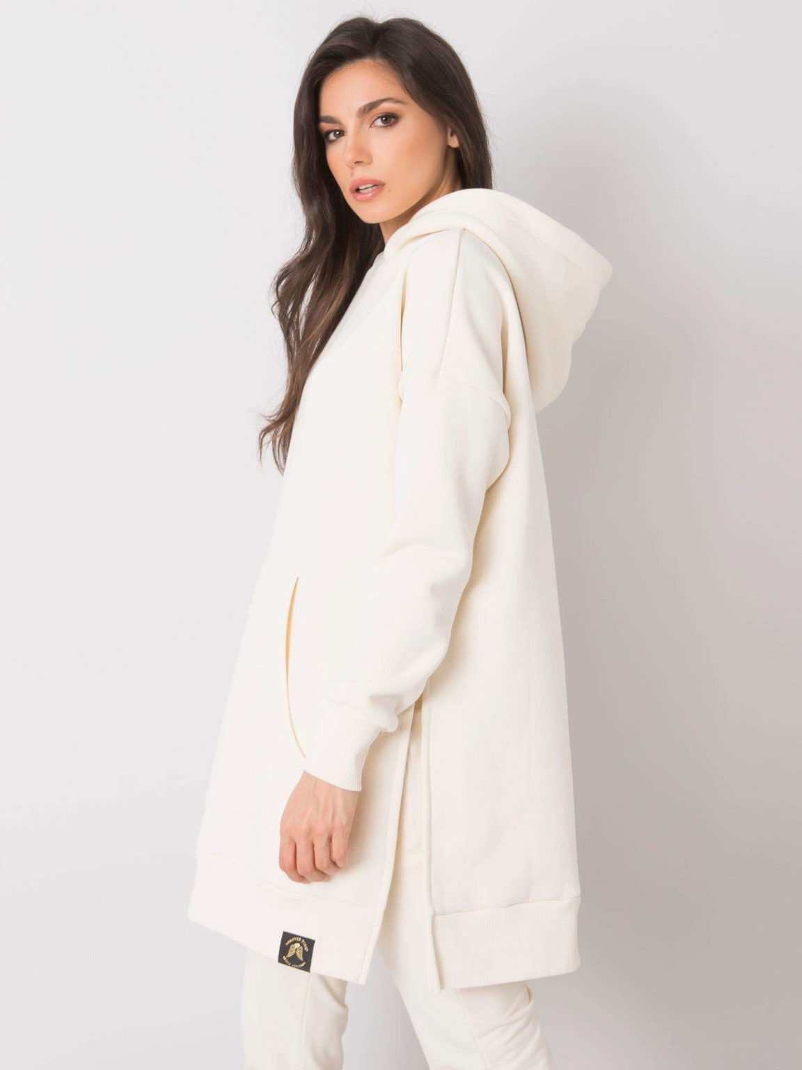 Ecru bluza z rozcięciami Marion