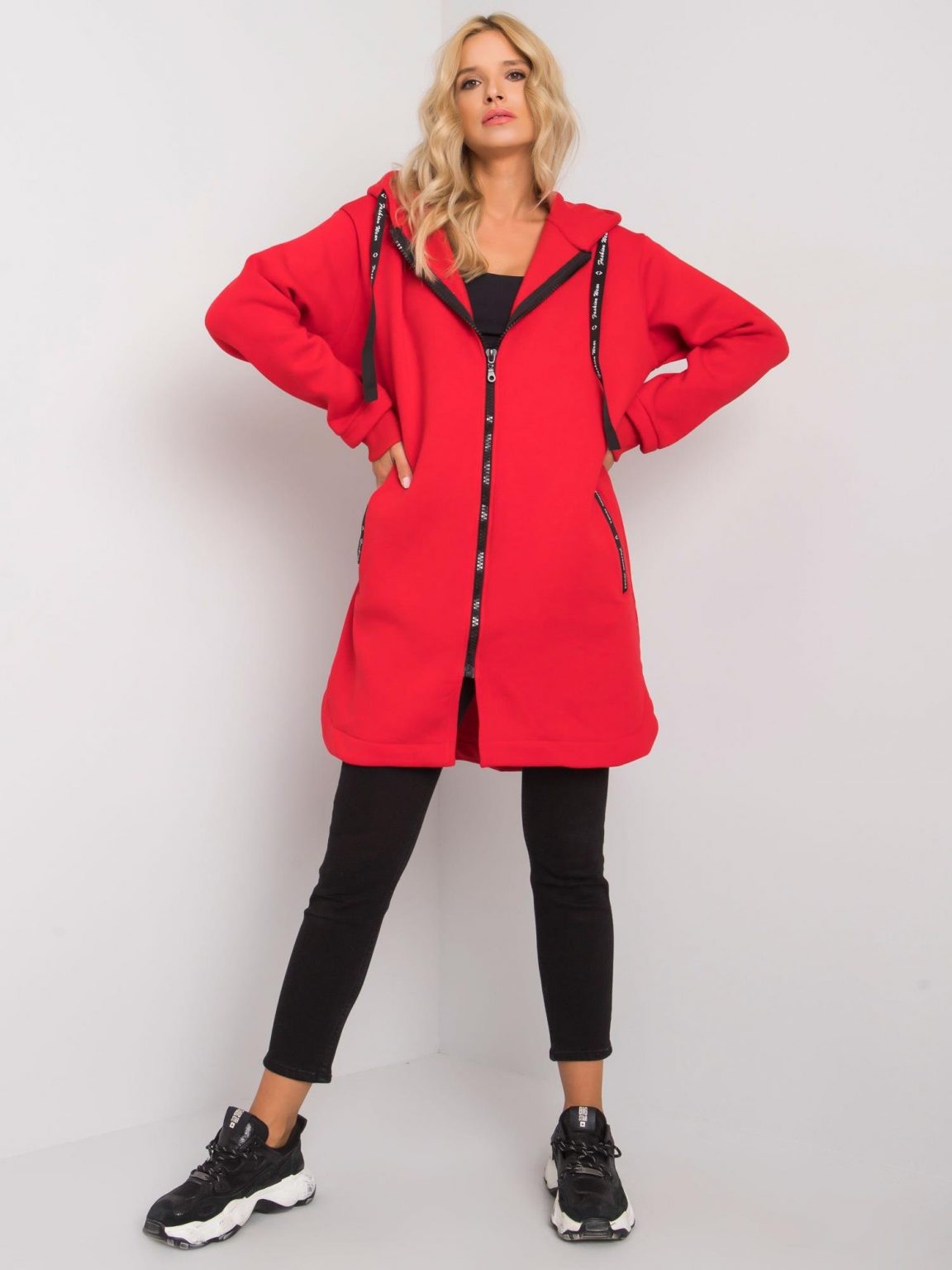Czerwona bluza z kapturem Tinley