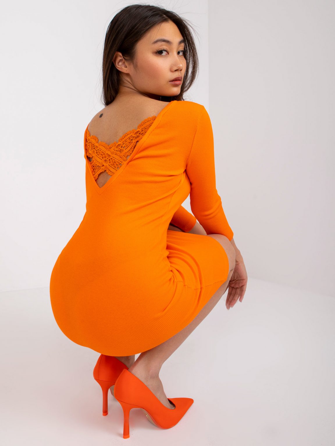 Pomarańczowa mini sukienka prążkowana Batumi RUE PARIS