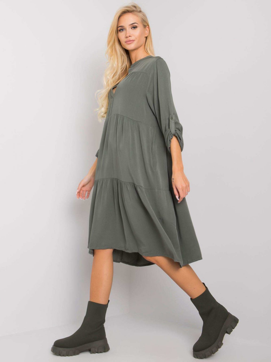 Khaki sukienka oversize z wiskozy Malone OCH BELLA