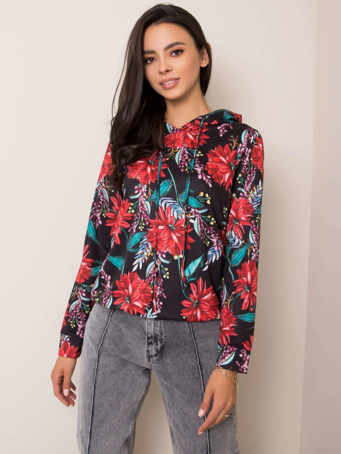 Czarno-czerwona bluza Michelle