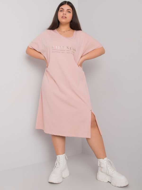 Brudnoróżowa sukienka plus size z rozcięciem Lucy