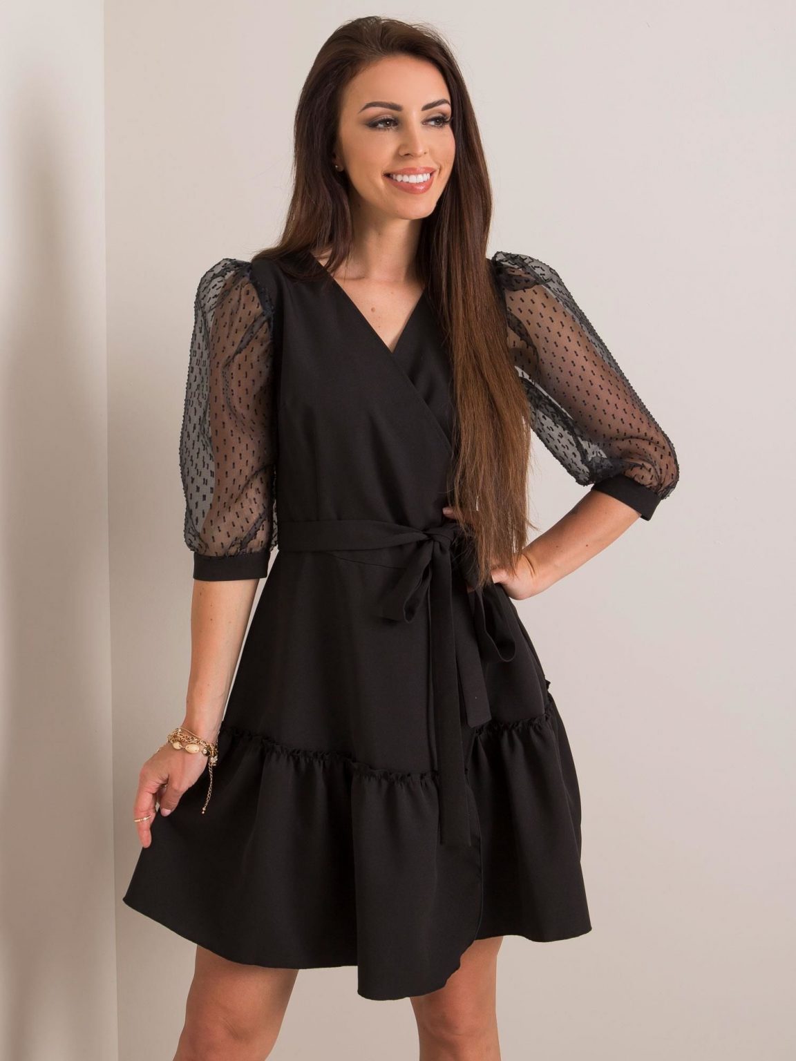 Czarna sukienka Ambition