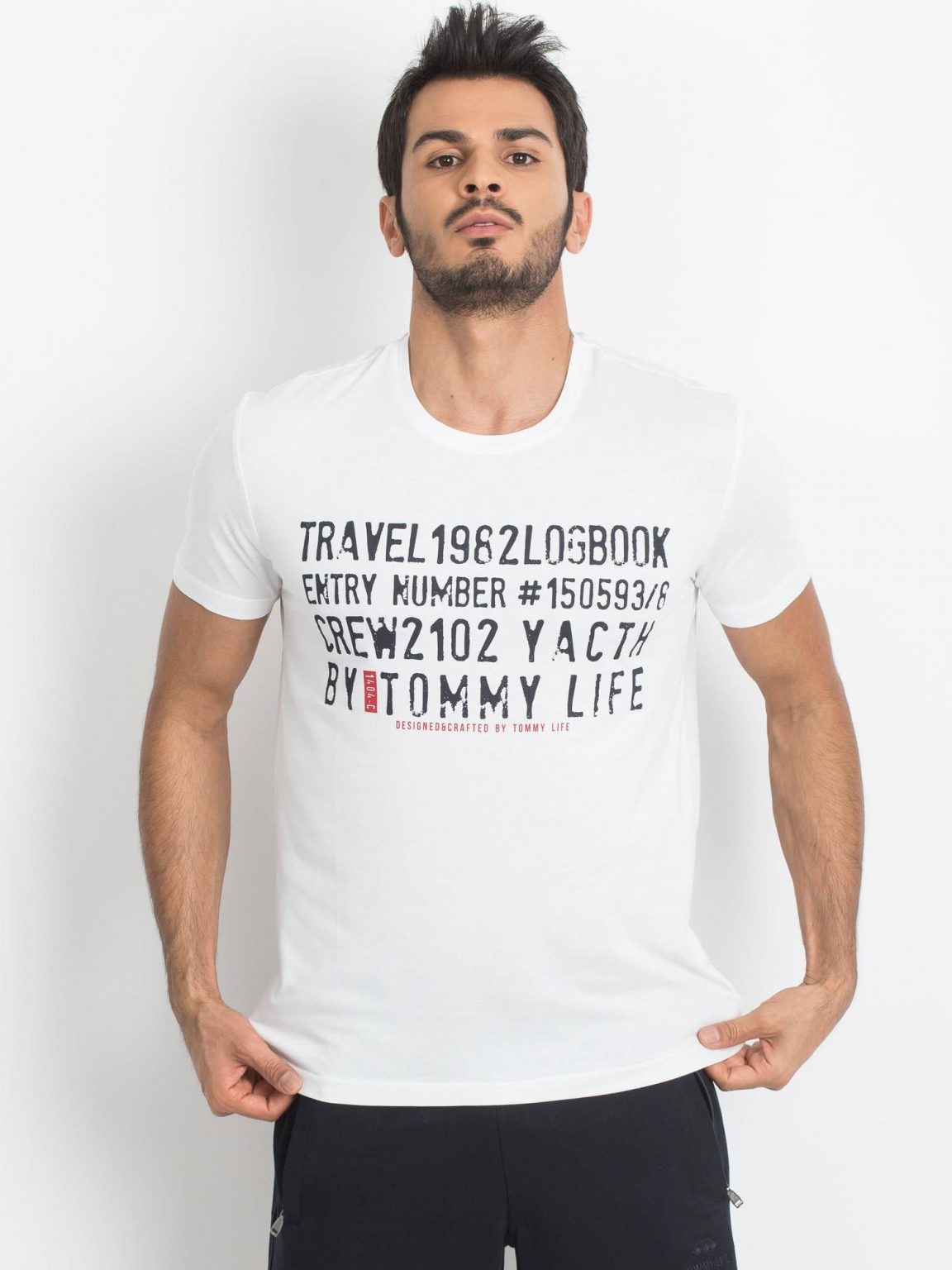 TOMMY LIFE Biały męski t-shirt z napisami