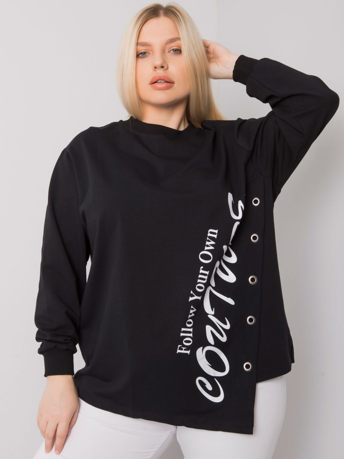Czarna bluzka asymetryczna plus size Elfriede
