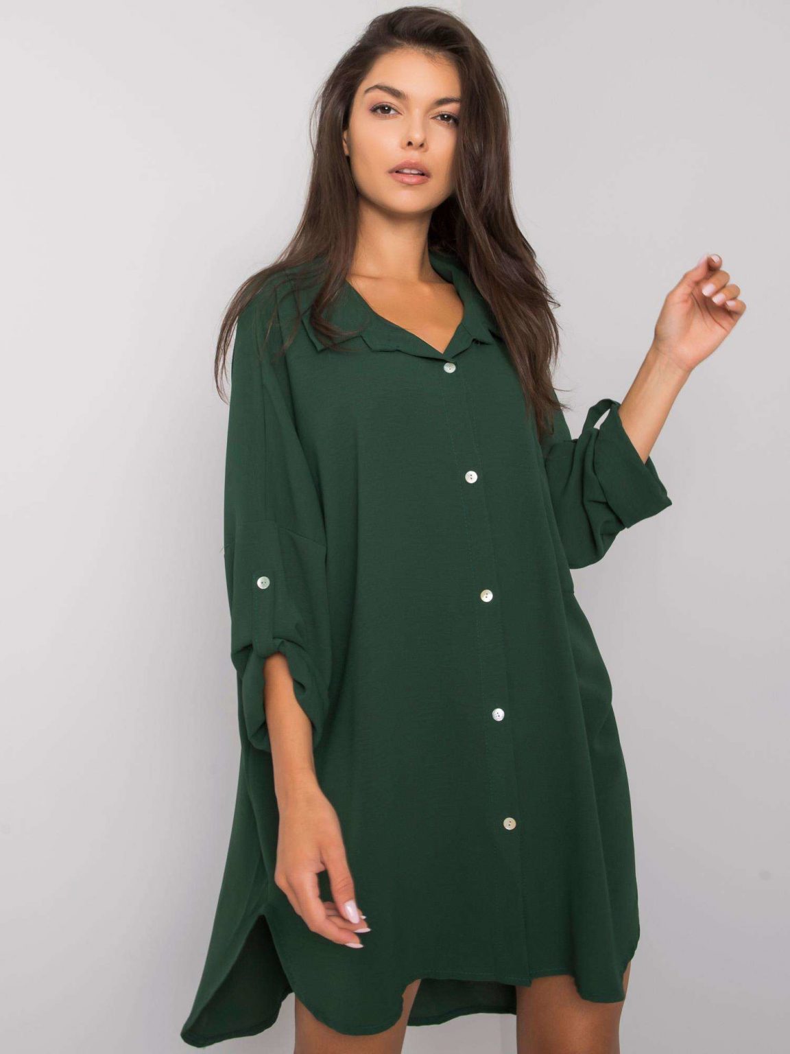 Ciemnozielona sukienka oversize Elaria