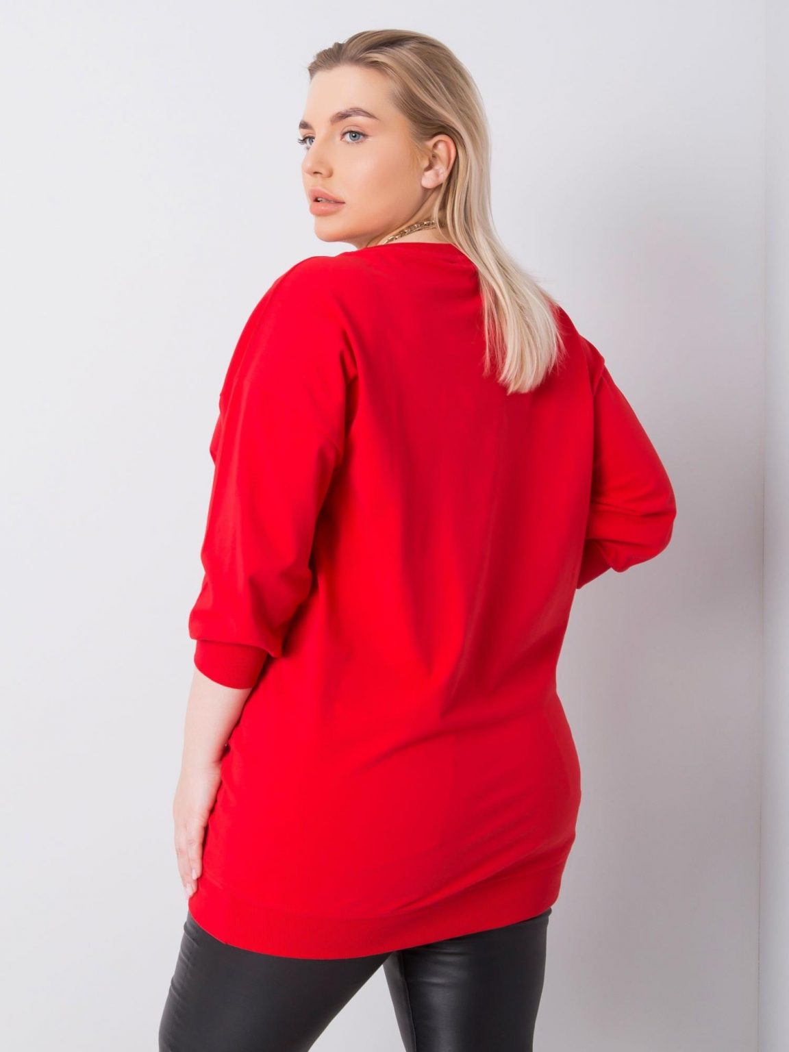 Czerwona bluzka plus size z aplikacją Messina