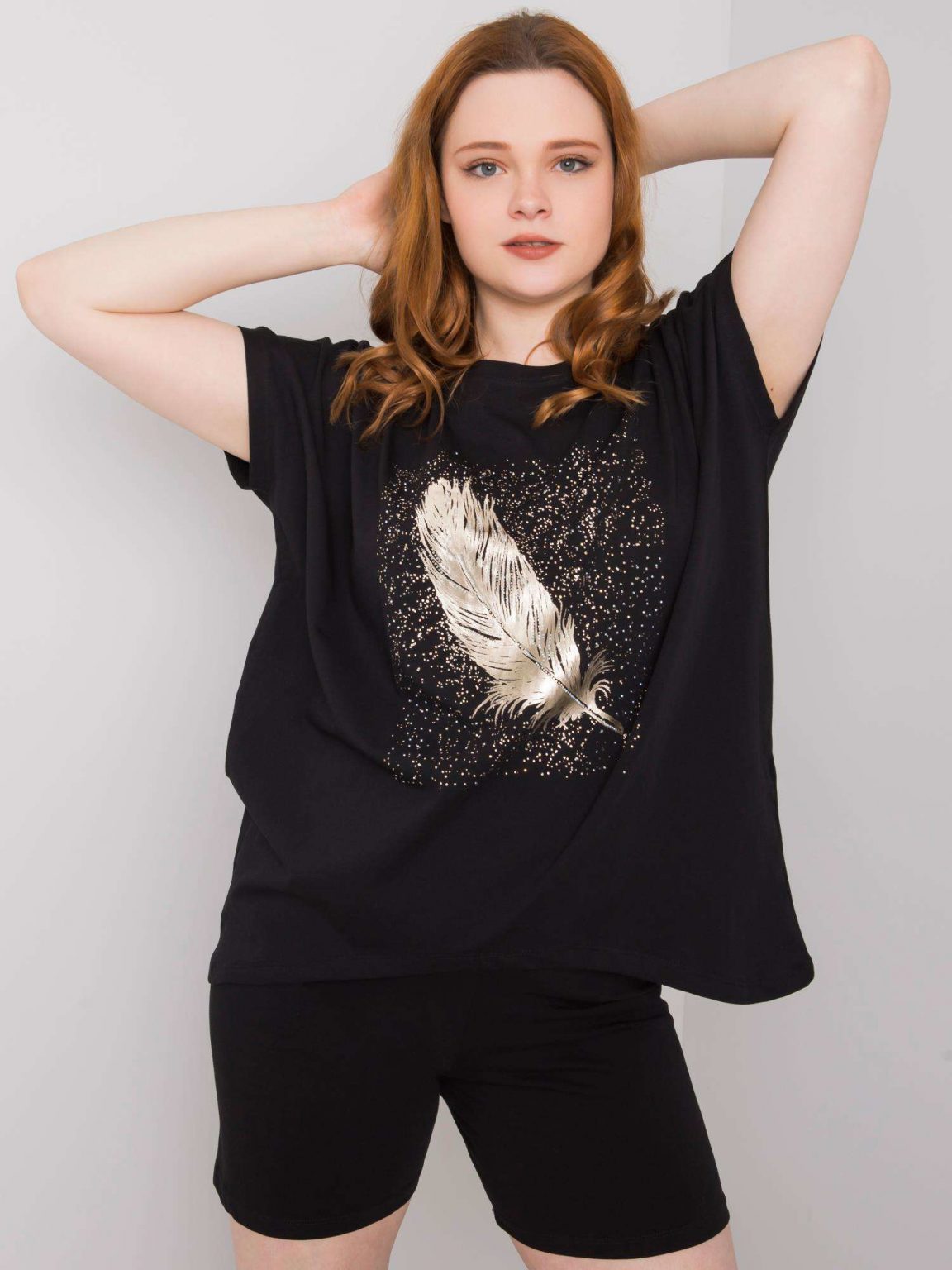 Czarna bluzka plus size z nadrukiem Wilma