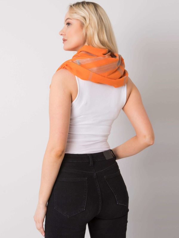 Pomarańczowa chusta w kratę