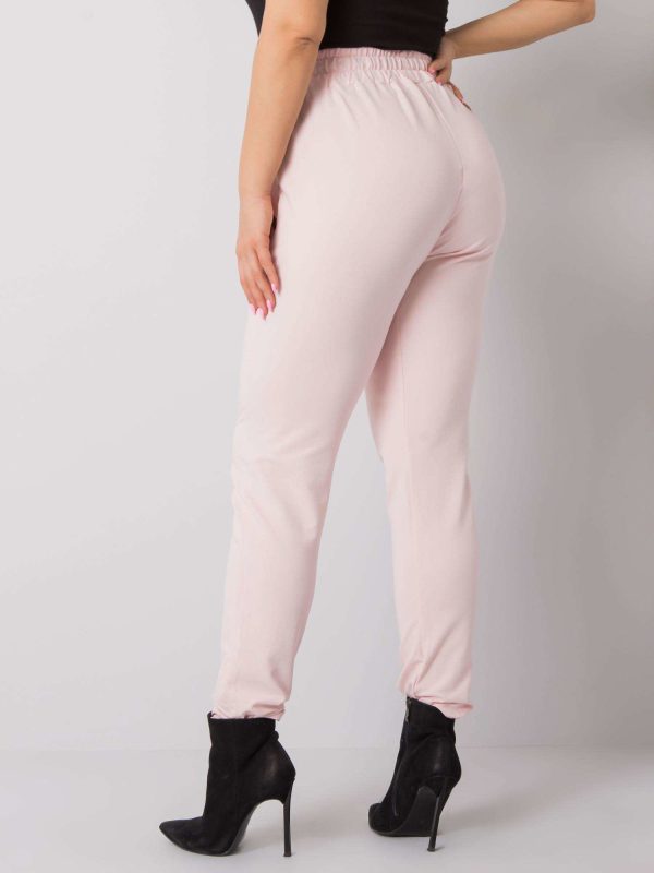 Jasnoróżowe spodnie plus size Ericca