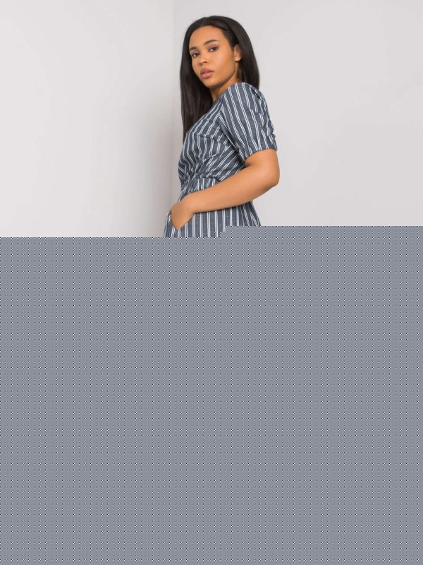 Granatowa sukienka plus size w paski Chrissie