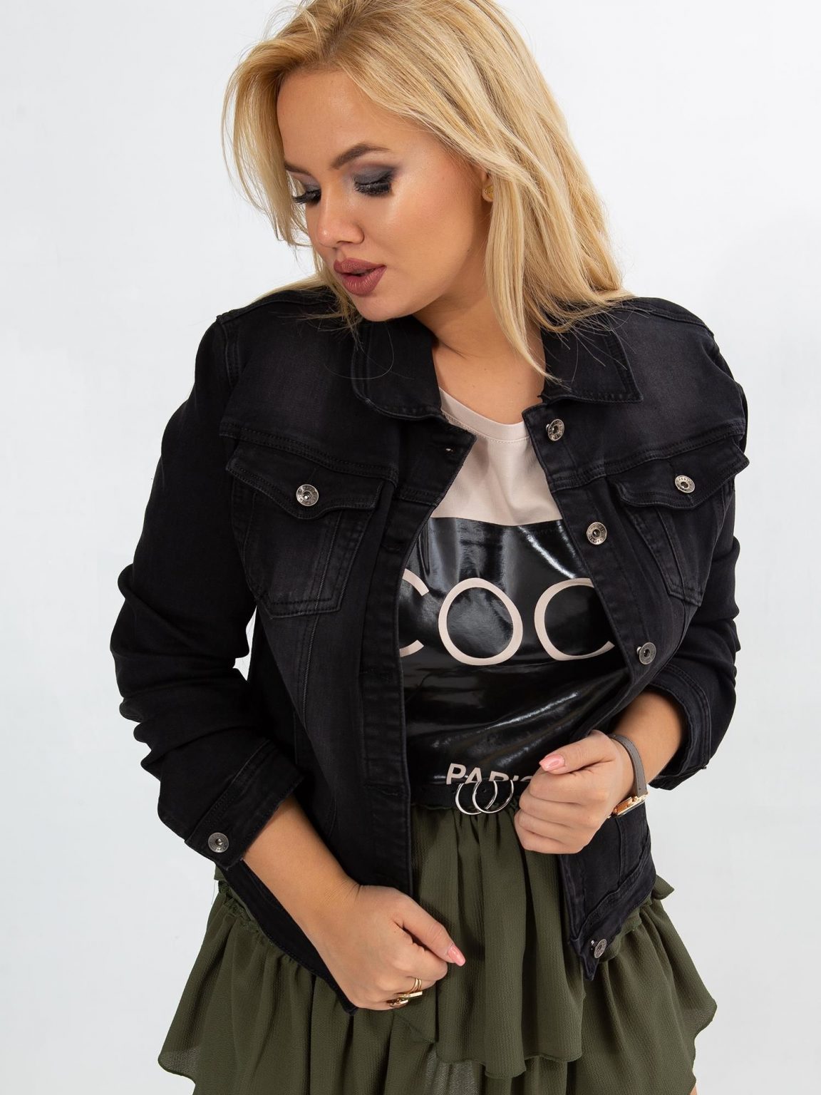 Czarna kurtka plus size Denim