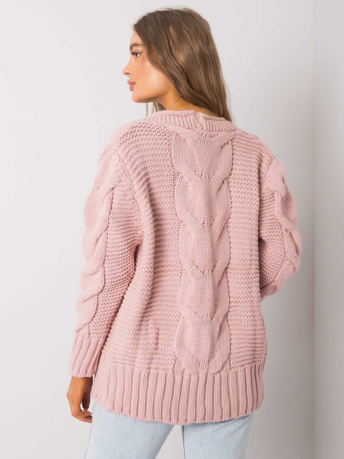 Brudnoróżowy sweter na guziki Louissine RUE PARIS