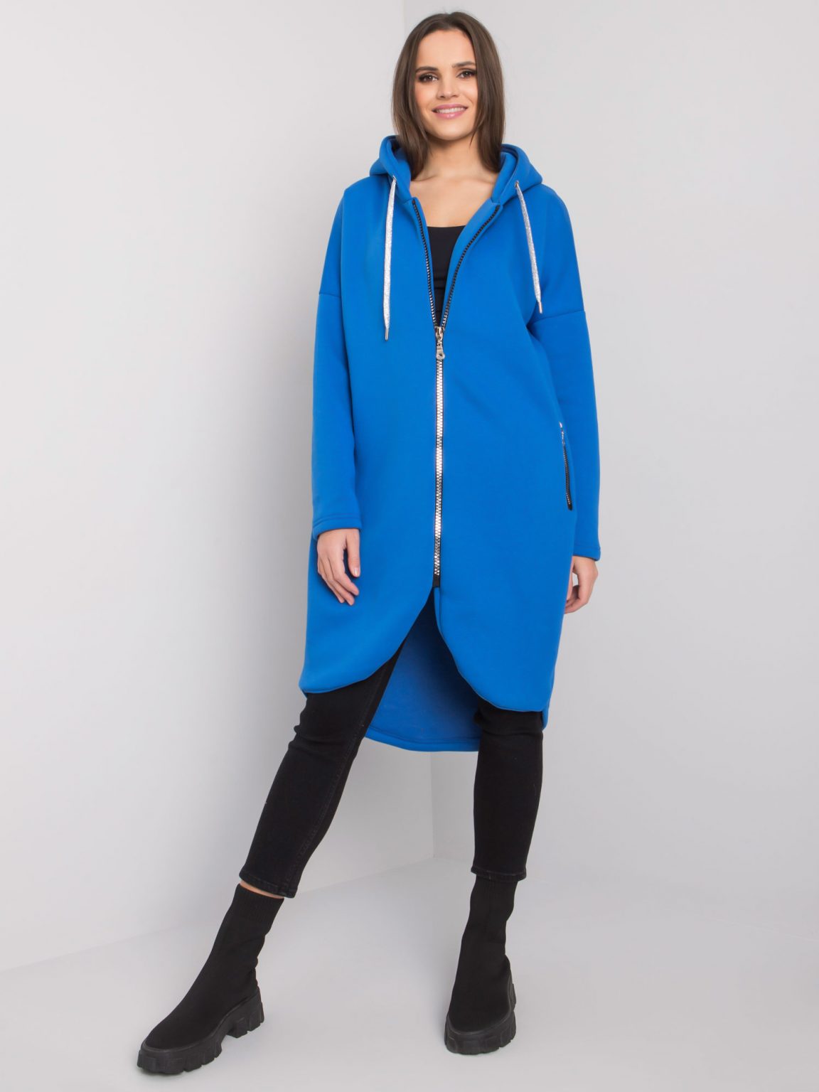 Ciemnoniebieska długa bluza damska Tabby