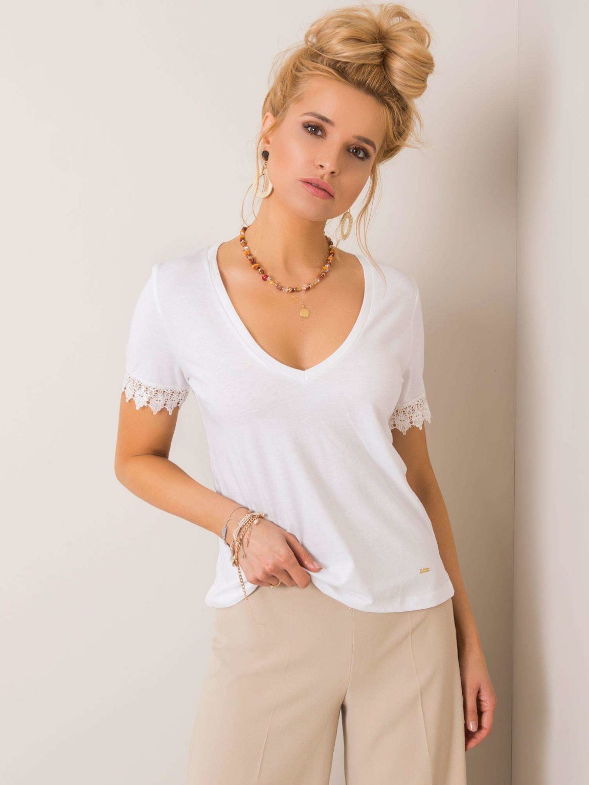 Biały t-shirt Beautiful