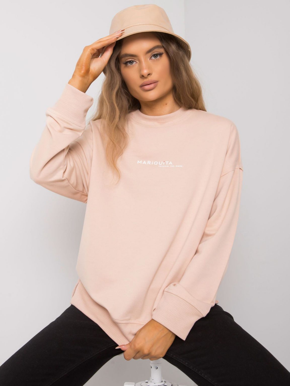 Beżowa bluza z printem Carissa