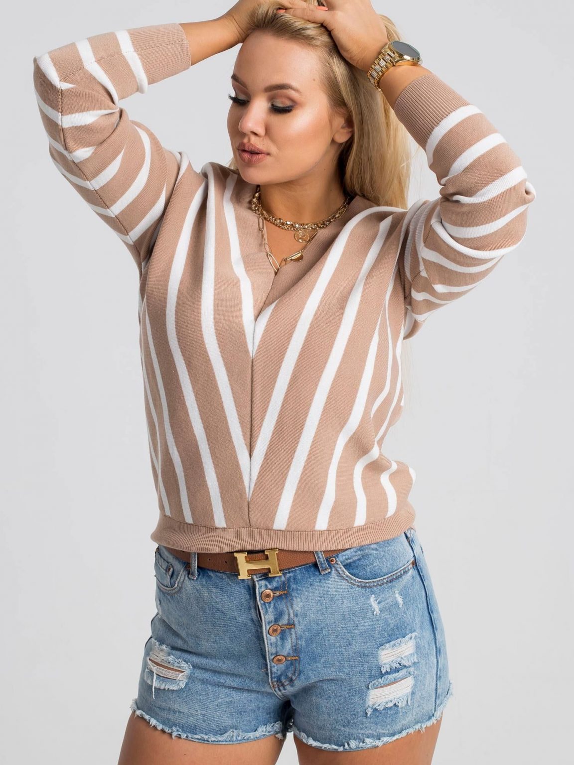 Beżowo-biały sweter plus size Bertha