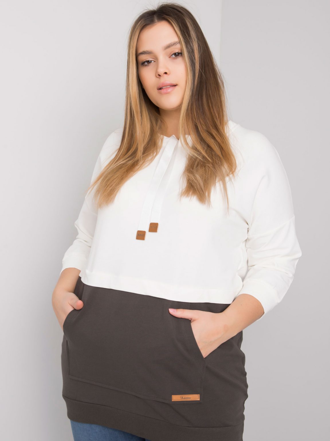 Ecru-khaki bluza plus size bez kaptura Sira