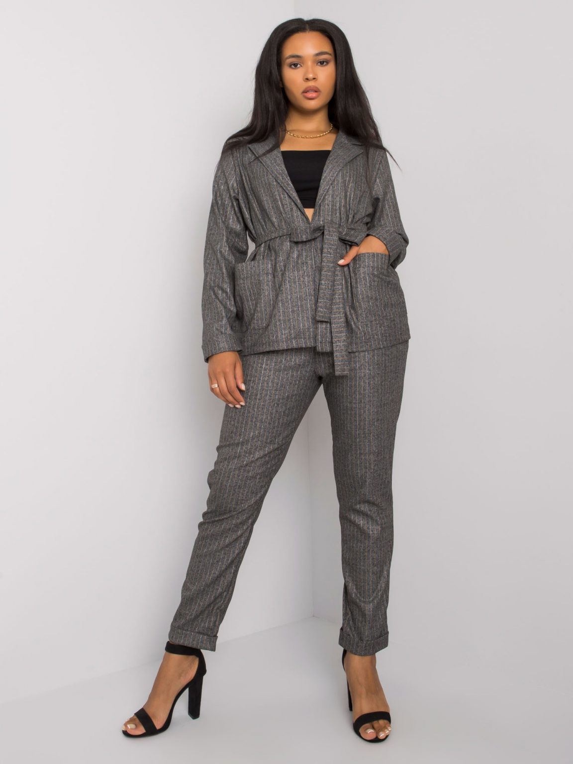Szaro-żółty elegancki komplet plus size Anthonia