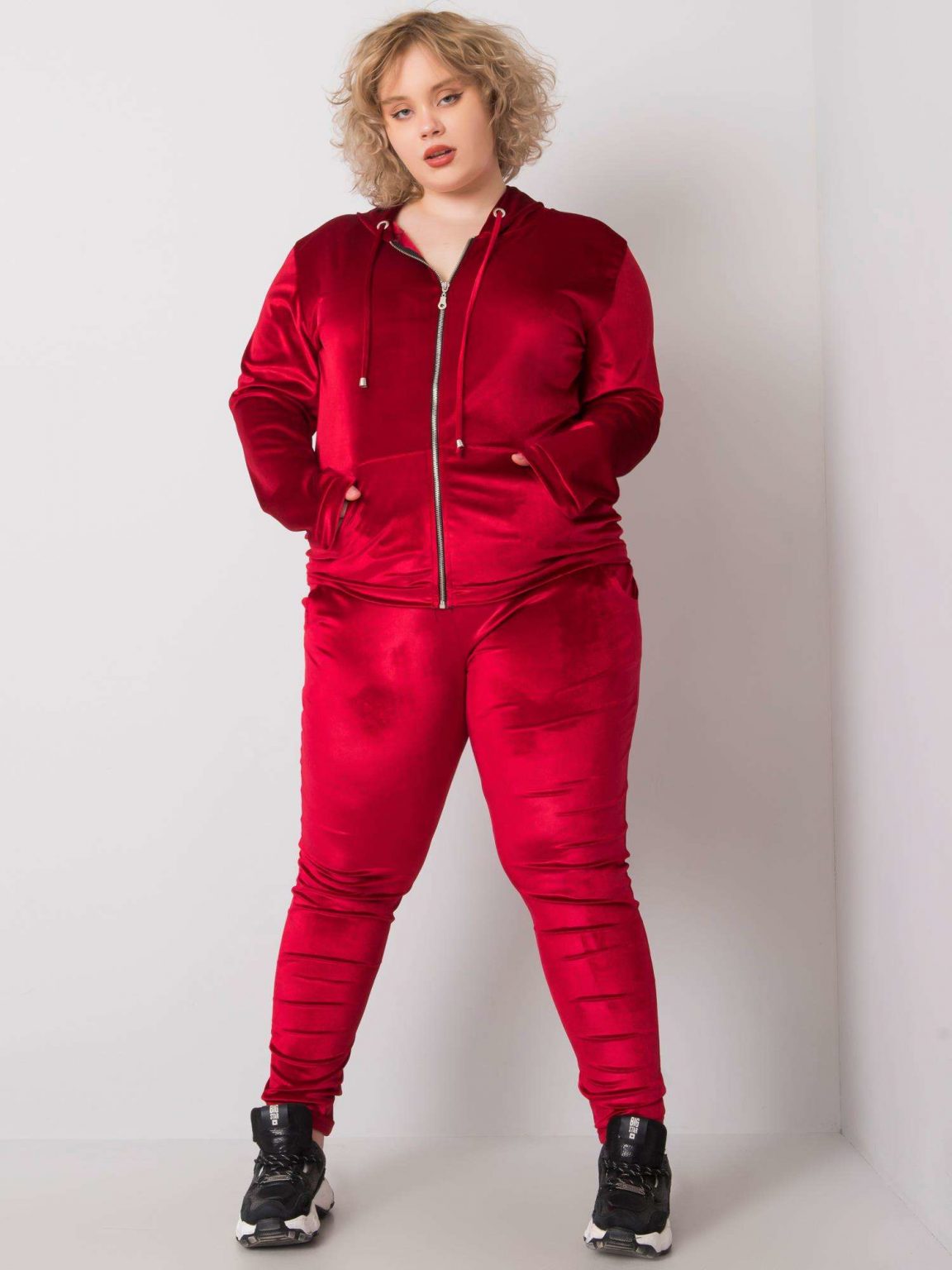 Bordowy komplet welurowy plus size Simona