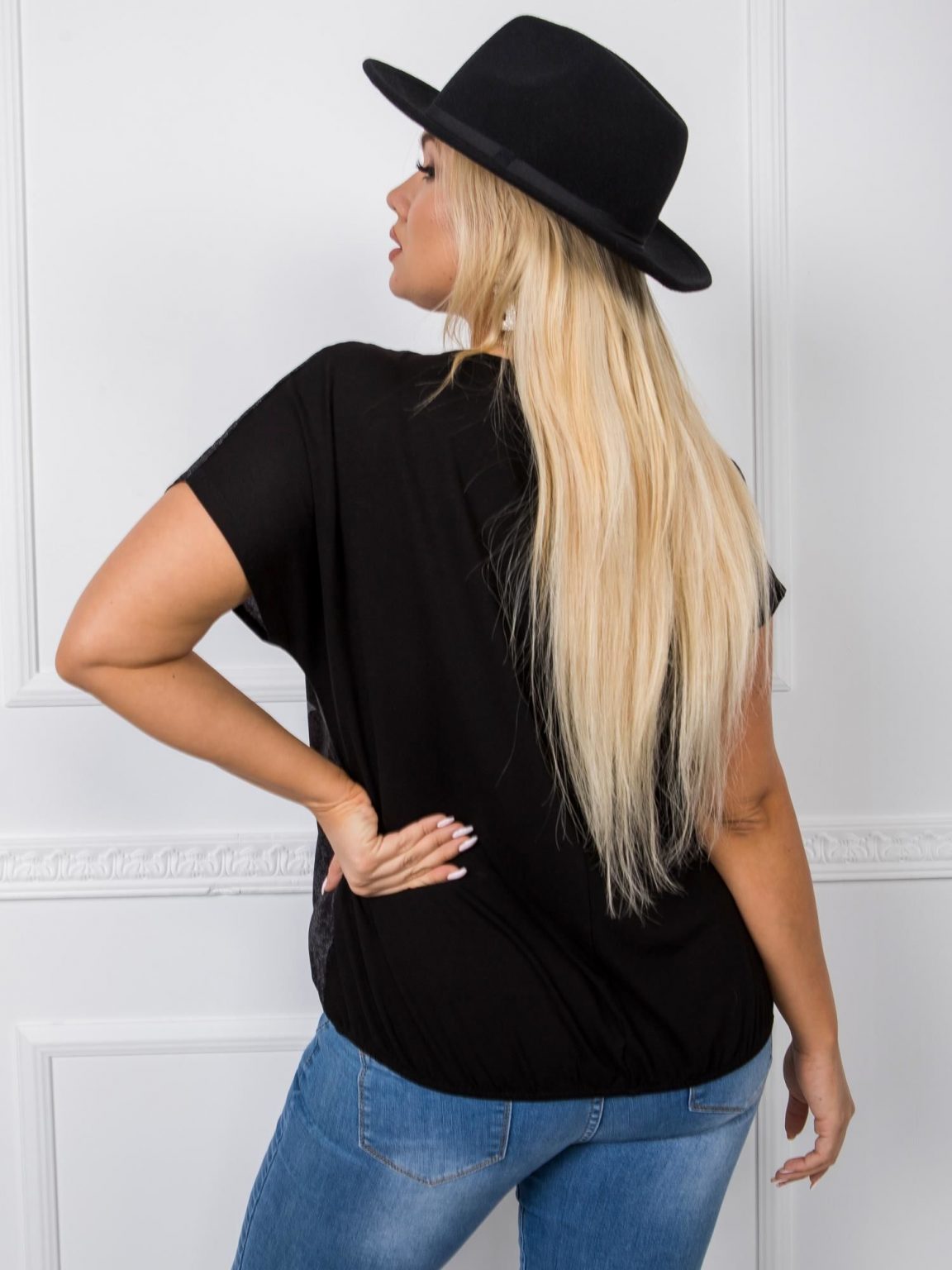Czarna bluzka plus size Erica