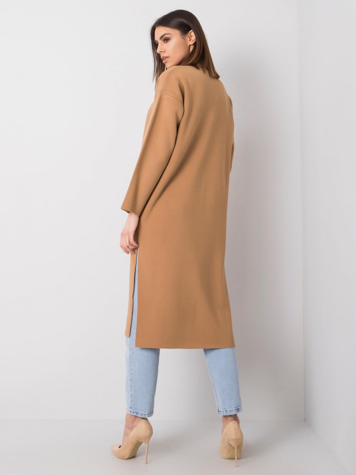 Brązowa narzutka damska Audre RUE PARIS