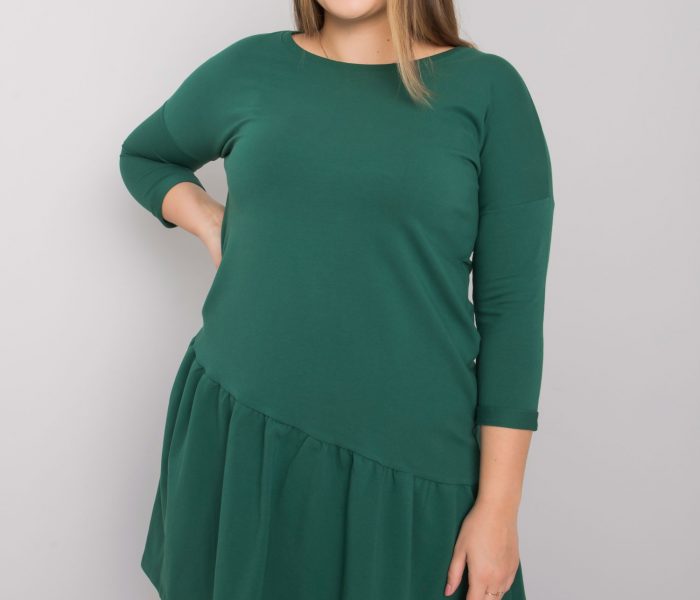 Hurtownia Ciemnozielona sukienka plus size z falbaną Linda